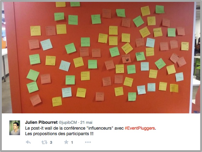 Tweet Julien Pibourret_post it wall