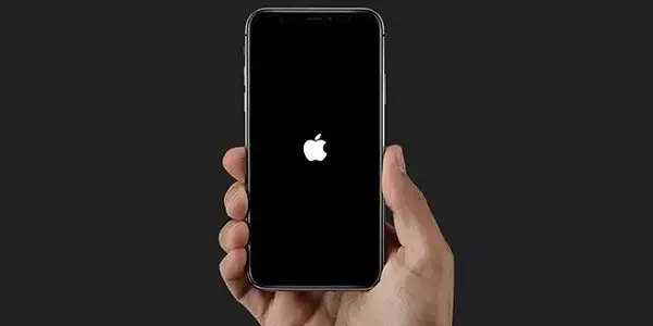 Comment réparer un iPhone bloqué sur un écran blanc ?